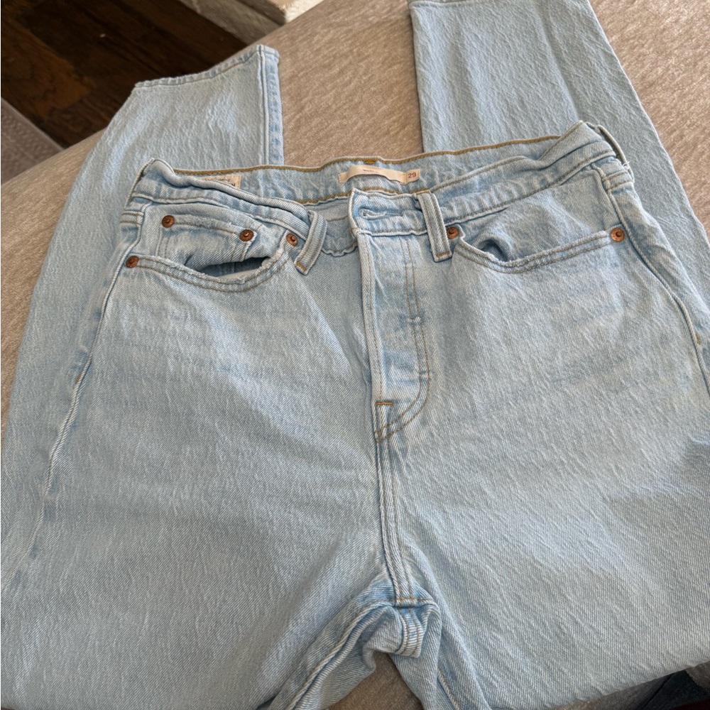 Lightwash Denim Jeans button fly Wedgie straight Levi’s